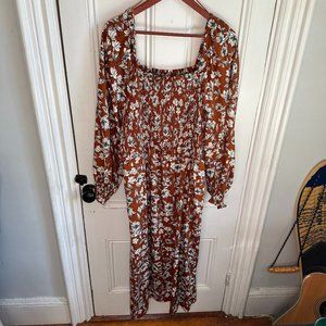Target/LA Linge Ladies floral/smocked bodice midi dress like new 1X